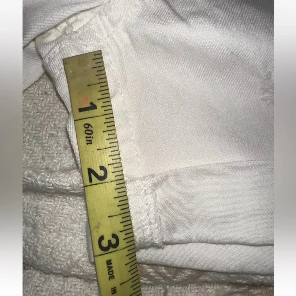 NWT Vigoss Adjustable Waist The Chelsea White Denim Snap Button Fly Shorts Sz 10 - Picture 7 of 7